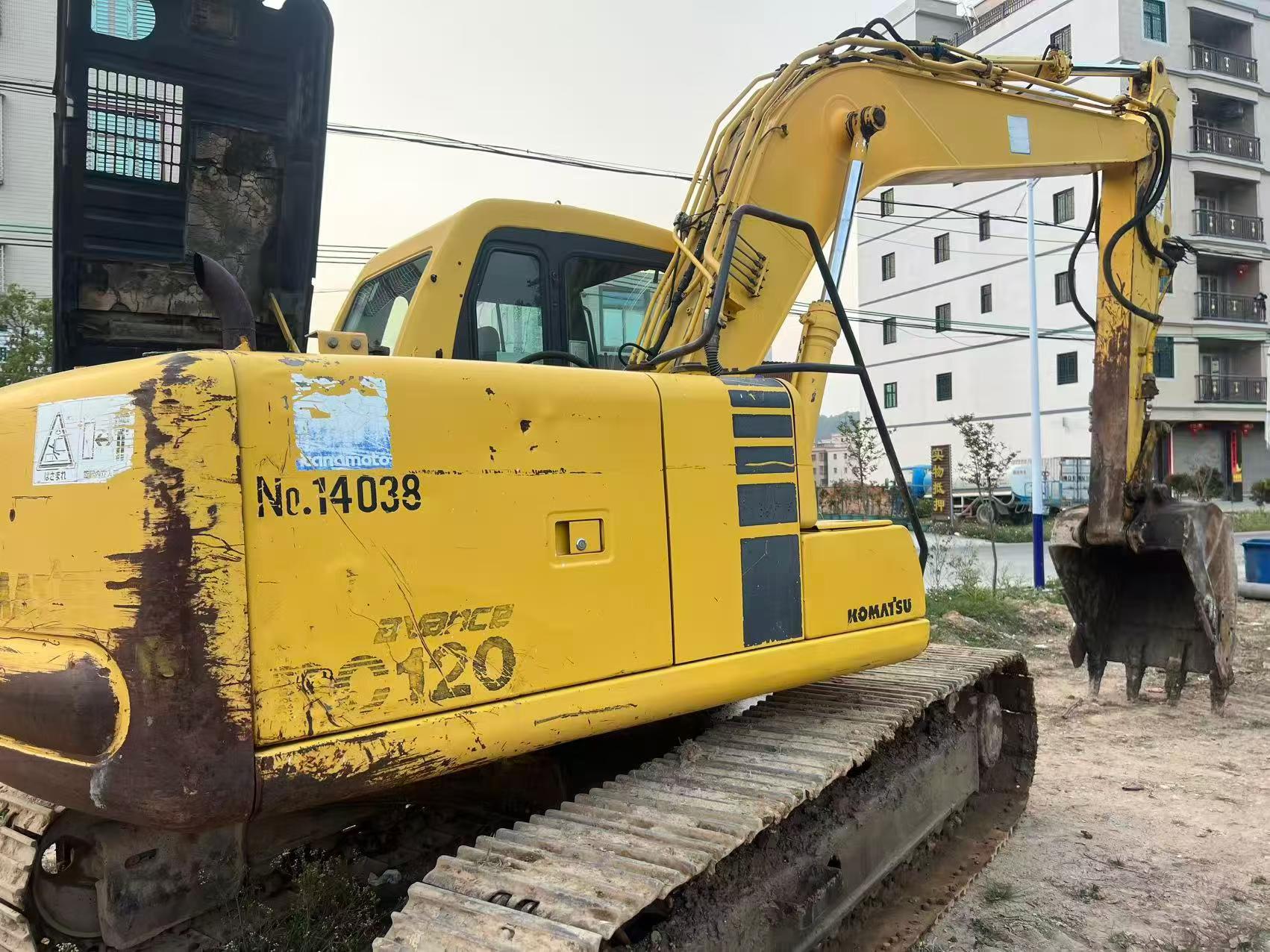 Buy Komatsu PC120-6E Used Excavator / 2