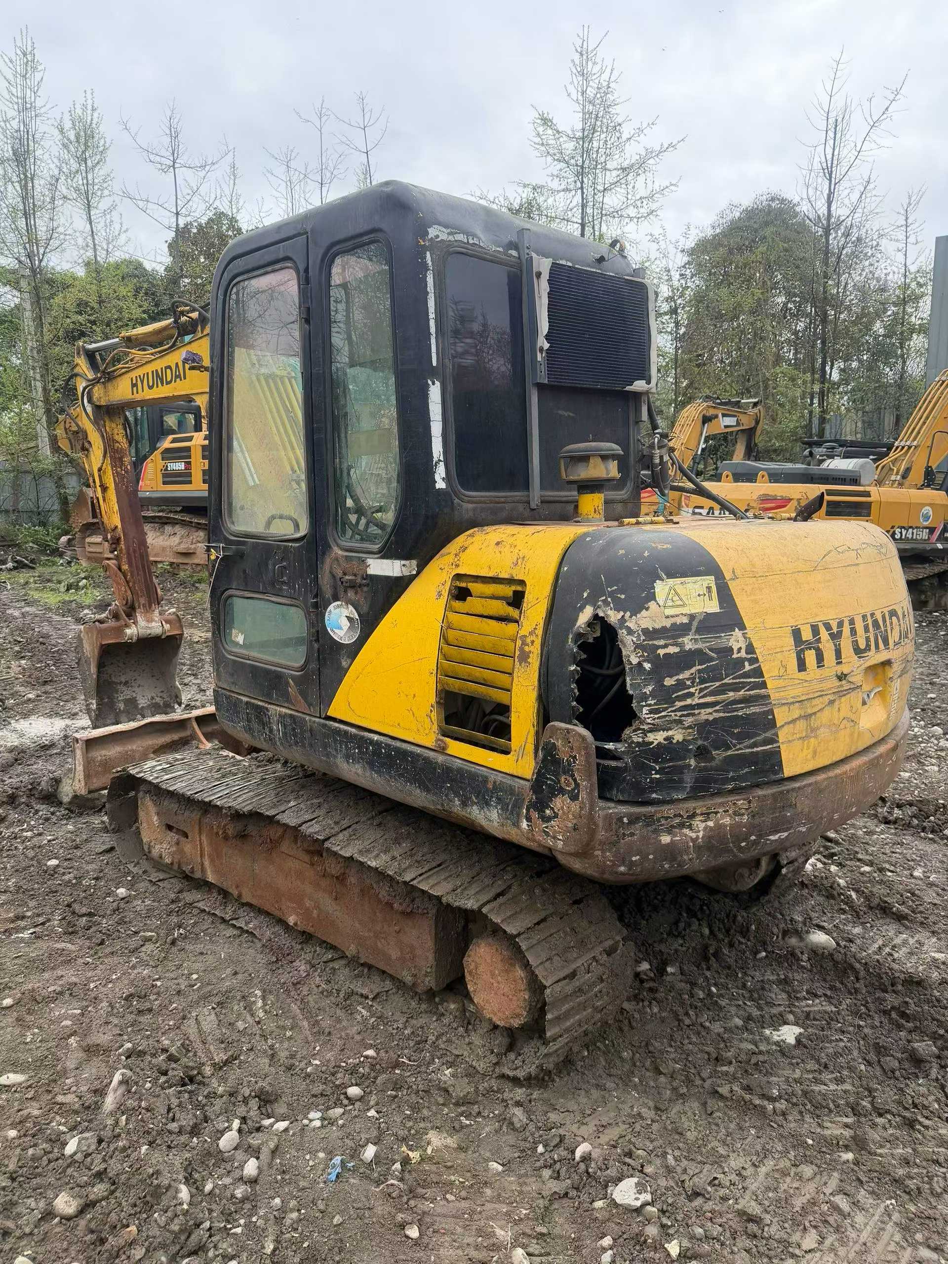 Buy Hyundai HX60 Used Excavator / 3