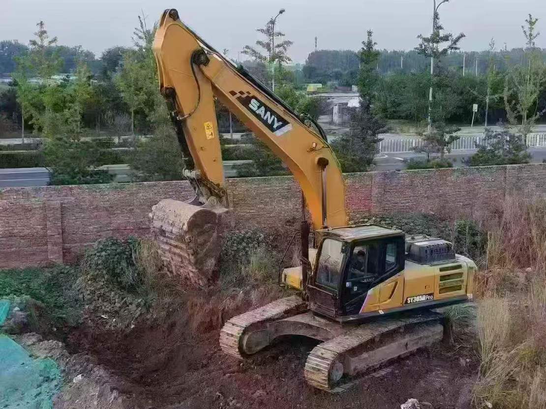 Buy Sany SY305H Used Excavator / 9