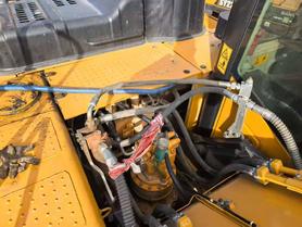 Buy Sany SY225C Used Excavator / 3 Buy Sany SY225C Used Excavator / 3