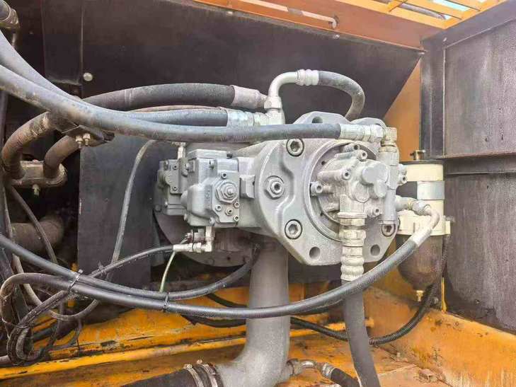 Buy Kato HD1430 Used Excavator / 1