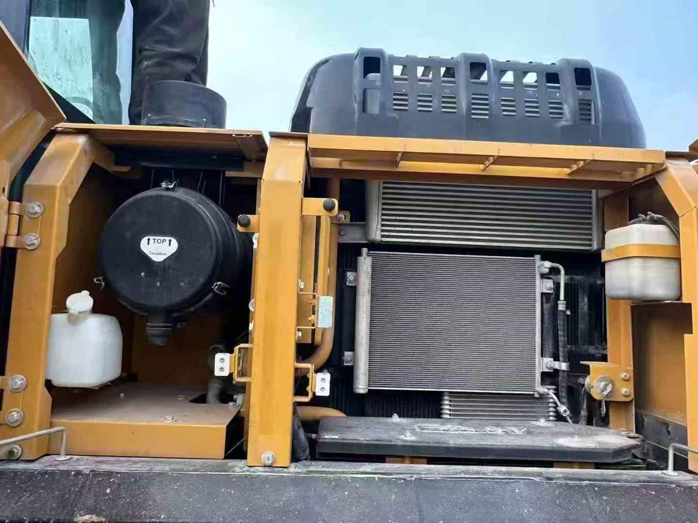 Buy Sany SY245H Used Excavator / 6