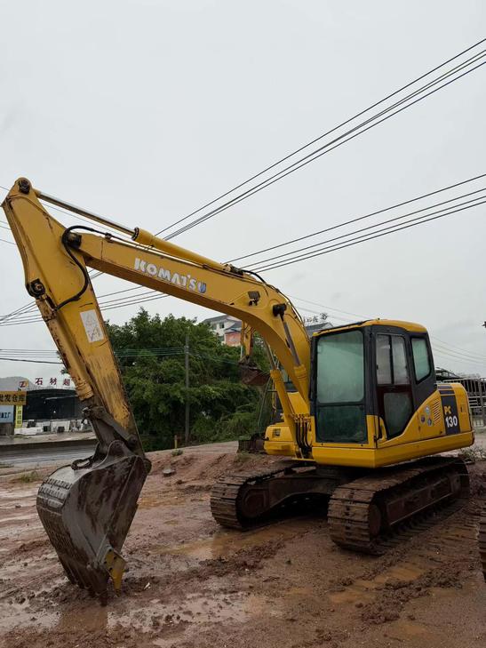 Buy Komatsu PC130-7 Used Excavator / 1