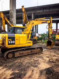 Buy Komatsu PC130-7 Used Excavator / 2 Buy Komatsu PC130-7 Used Excavator / 2