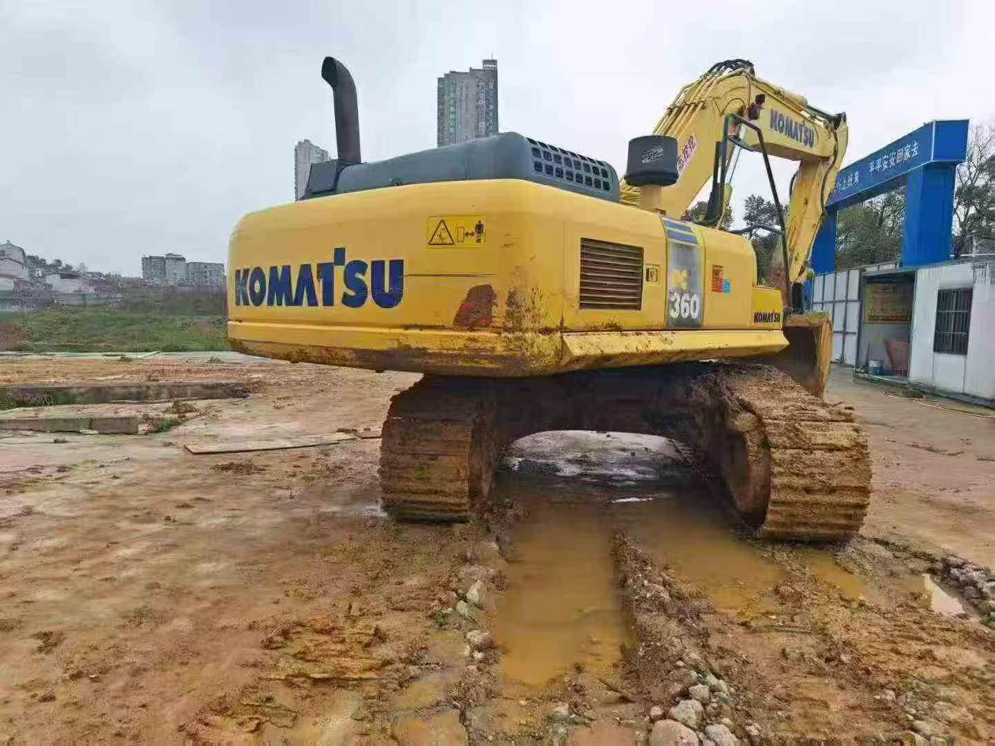 Buy Komatsu PC360-7 Used Excavator / 2