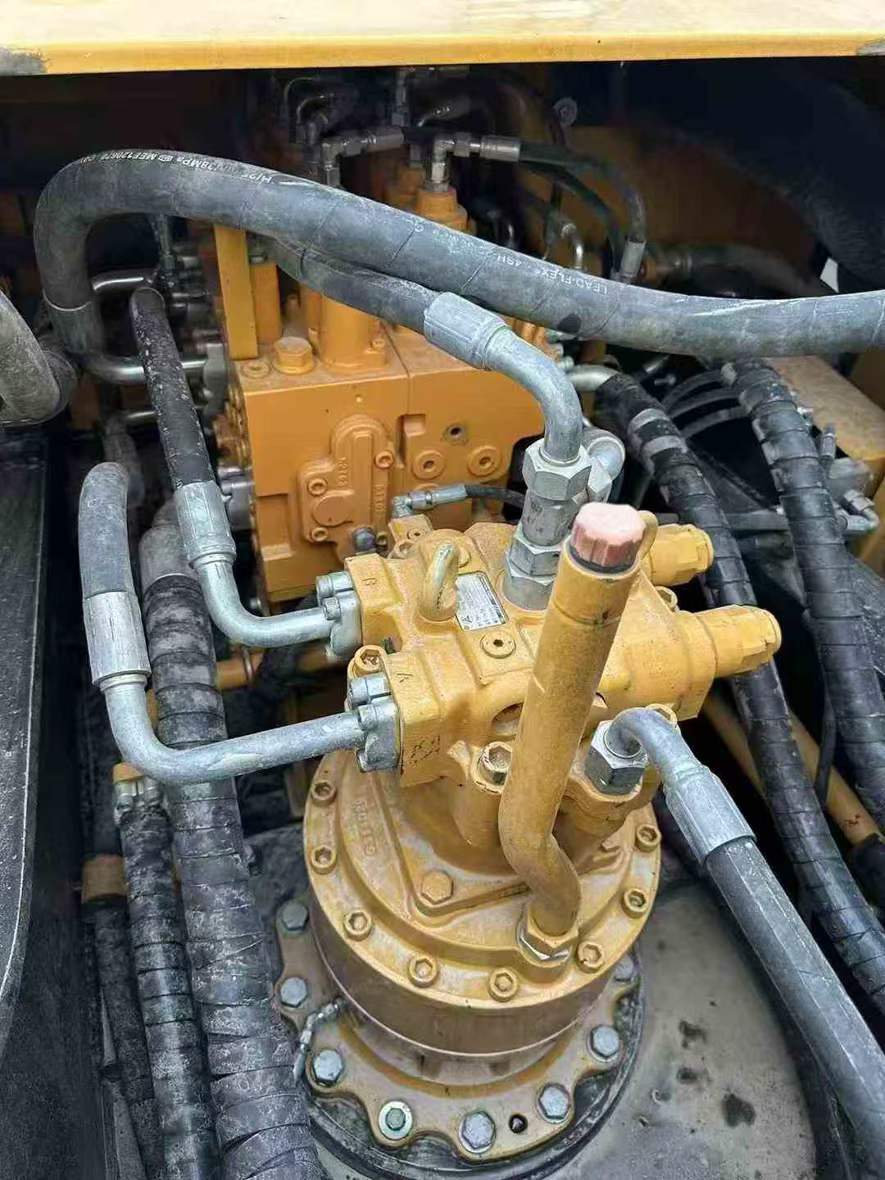 Buy Sany SY245H Used Excavator / 3