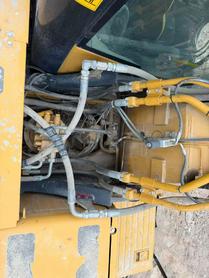 Buy Sany SY200C Used Excavator / 4 Buy Sany SY200C Used Excavator / 4