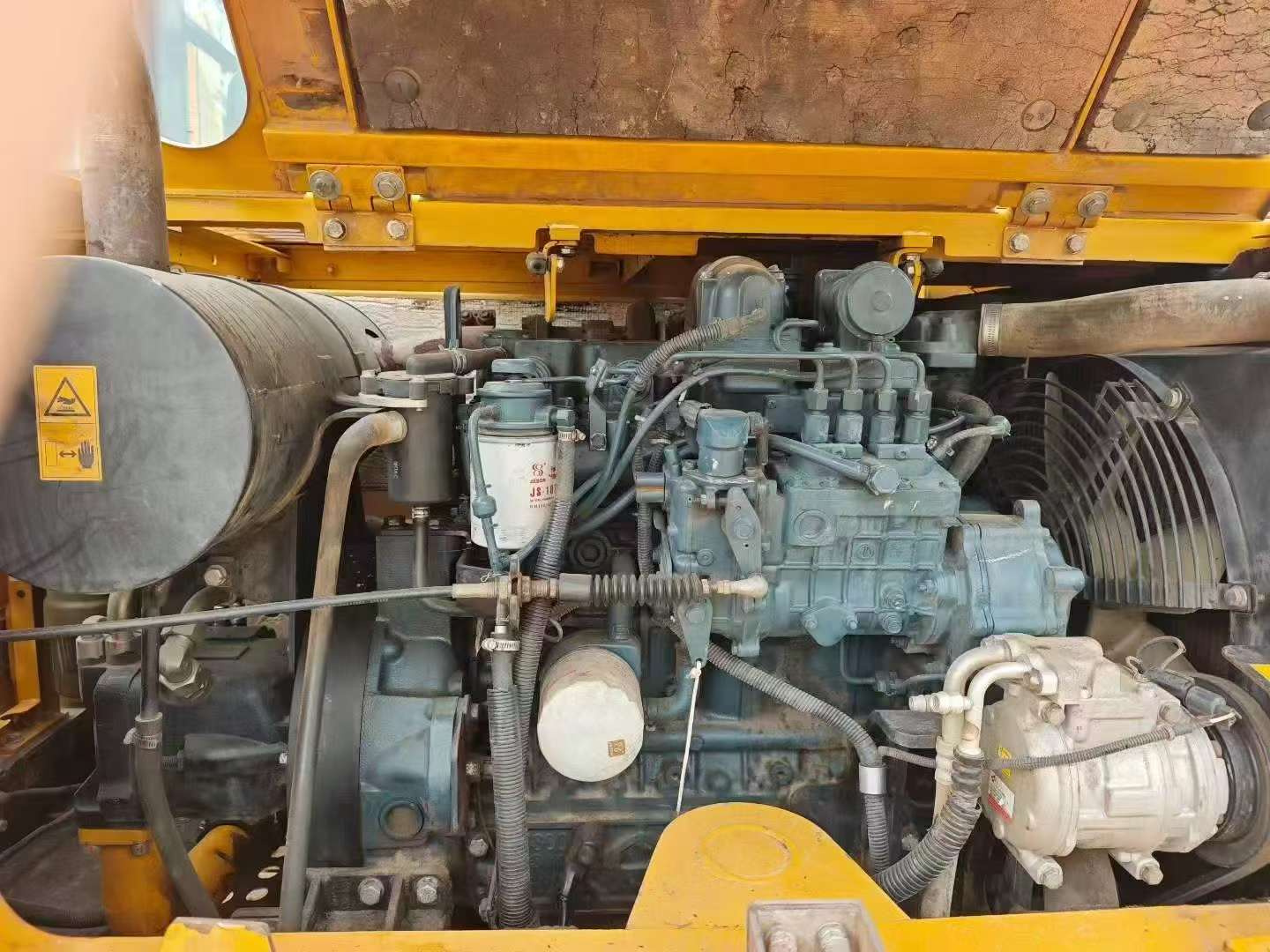 Buy Sany SY85C Used Excavator / 6