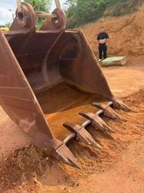 Buy Caterpillar 345B Used Excavator / 5 Buy Caterpillar 345B Used Excavator / 5