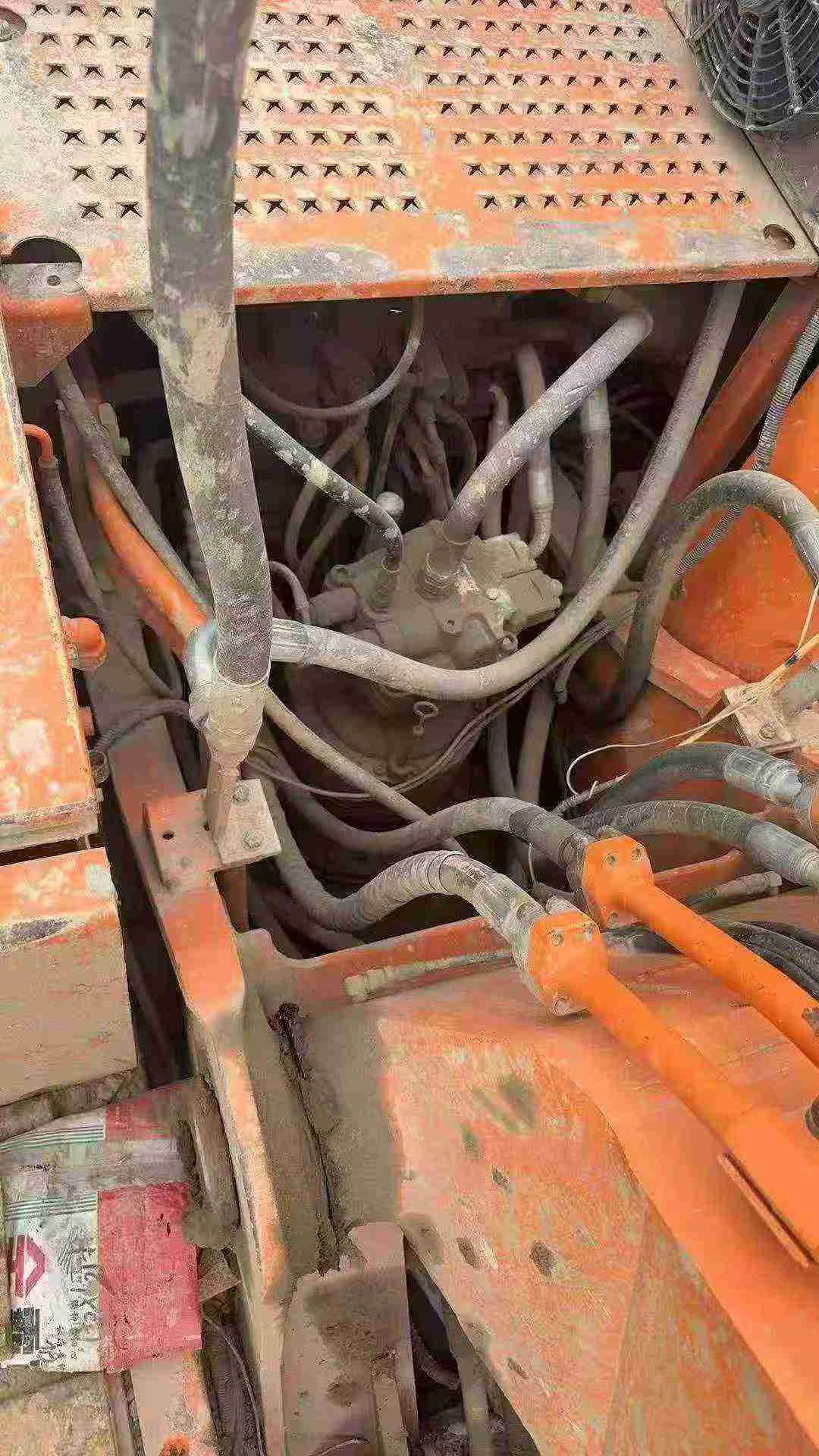 Buy Doosan DH215-9 Used Excavator / 2