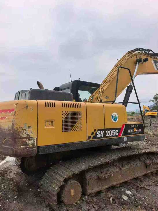 Buy Sany SY205C Used Excavator / 1