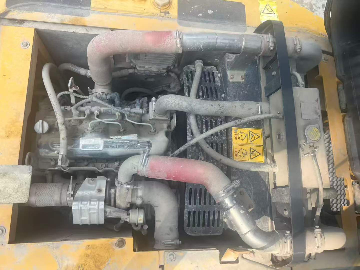 Buy XCMG XE135B Used Excavator / 2