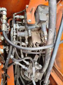 Buy Doosan DH80 Used Excavator / 4 Buy Doosan DH80 Used Excavator / 4