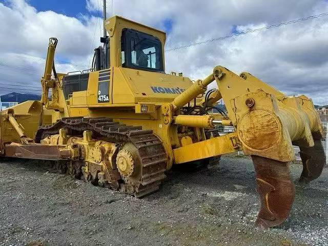 Buy Komatsu WA475-10 Used Excavator / 2