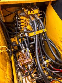 Buy Komatsu PC130-7 Used Excavator / 6 Buy Komatsu PC130-7 Used Excavator / 6