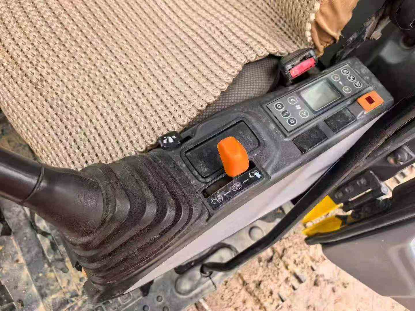 Buy Sumitomo SH260LC-6 Used Excavator / 9