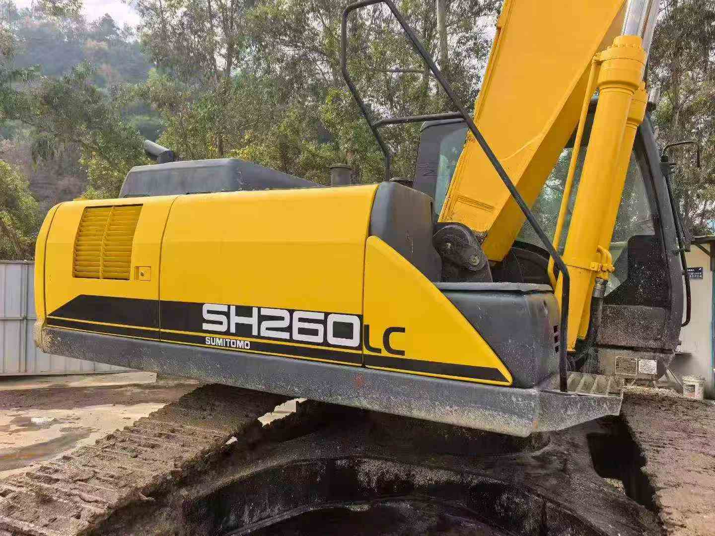 Buy Sumitomo SH260LC-6 Used Excavator / 2