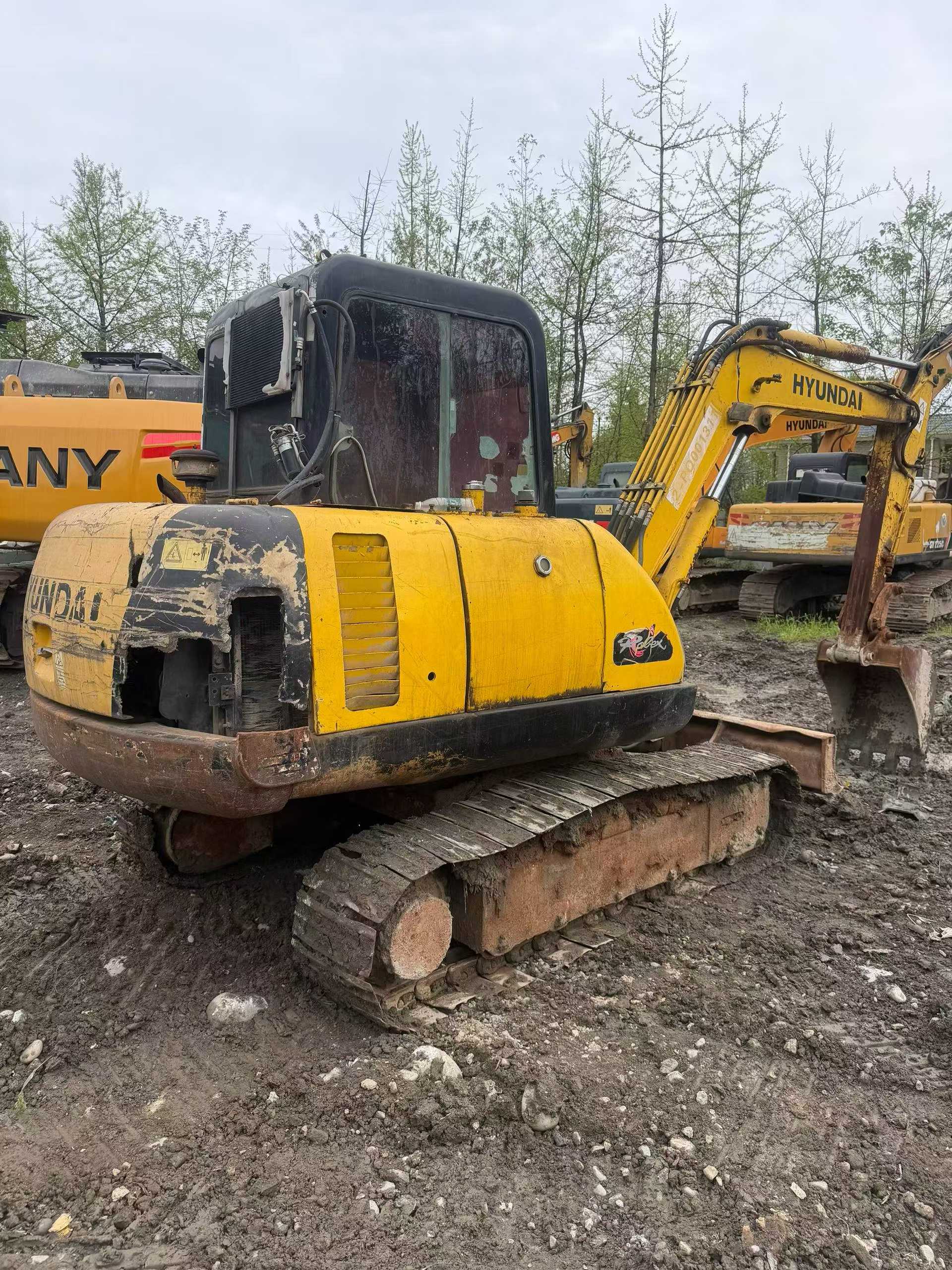 Buy Hyundai HX60 Used Excavator / 5