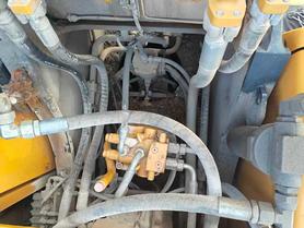 Buy Sany SY215C Used Excavator / 4 Buy Sany SY215C Used Excavator / 4