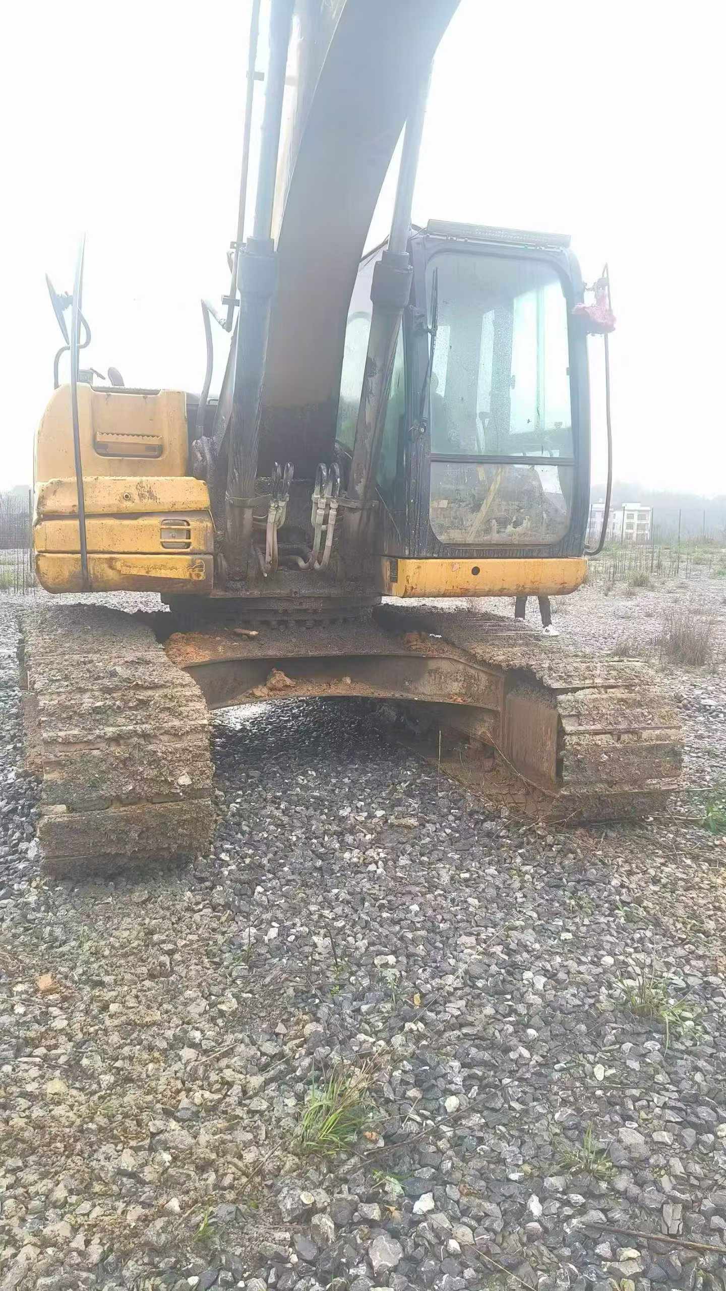 Buy Caterpillar 320DGC Used Excavator / 4