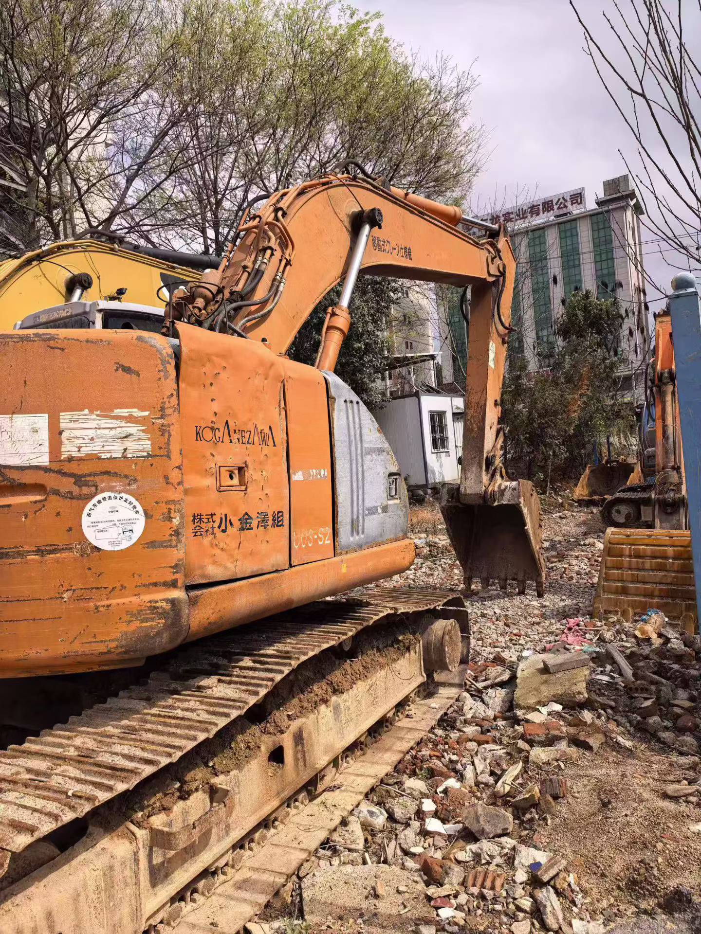 Buy Hitachi EX225-5 Used Excavator / 2