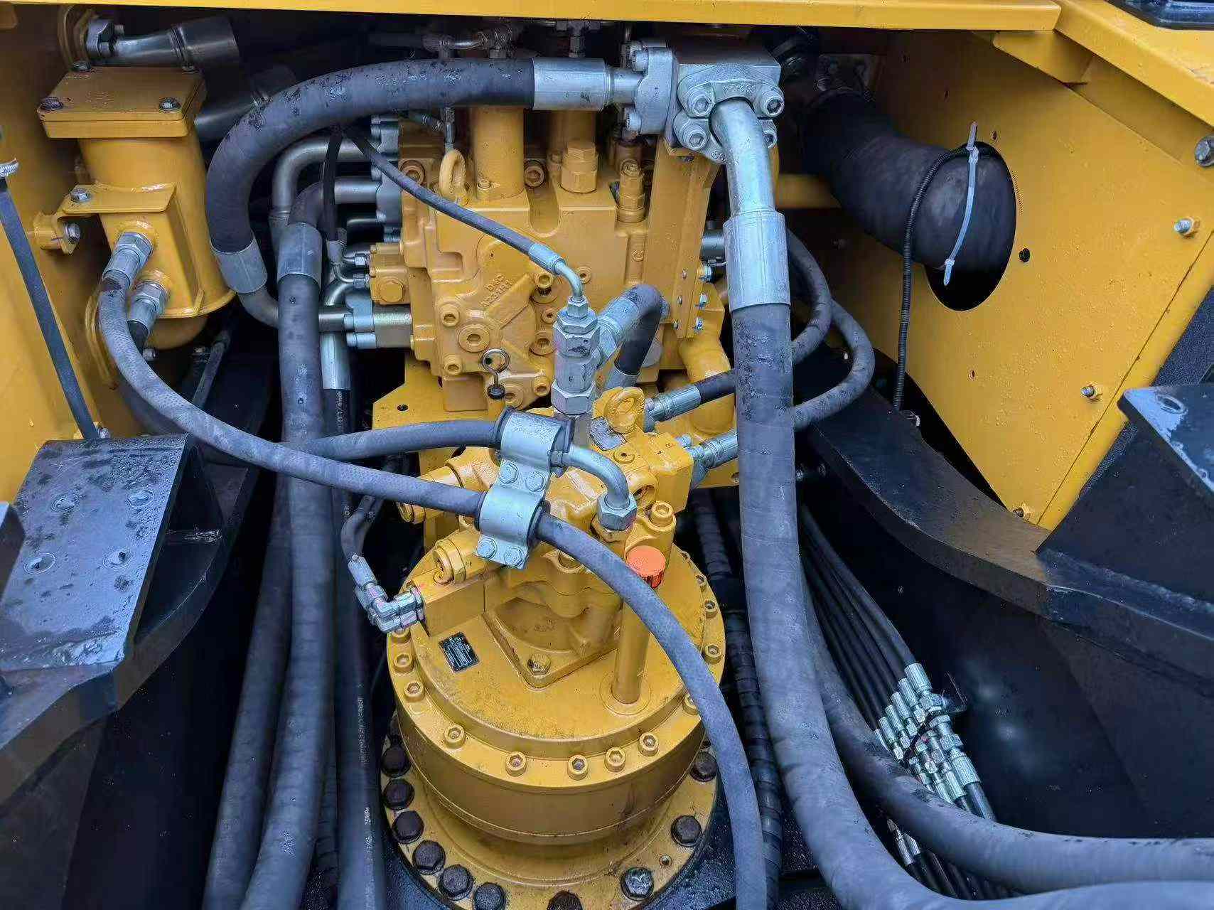 Buy Sany SY375H Used Excavator / 4