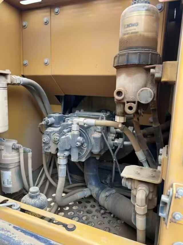 Buy XCMG XE135B Used Excavator / 5