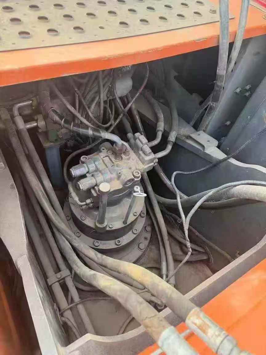 Buy Hitachi ZX260-3G Used Excavator / 5