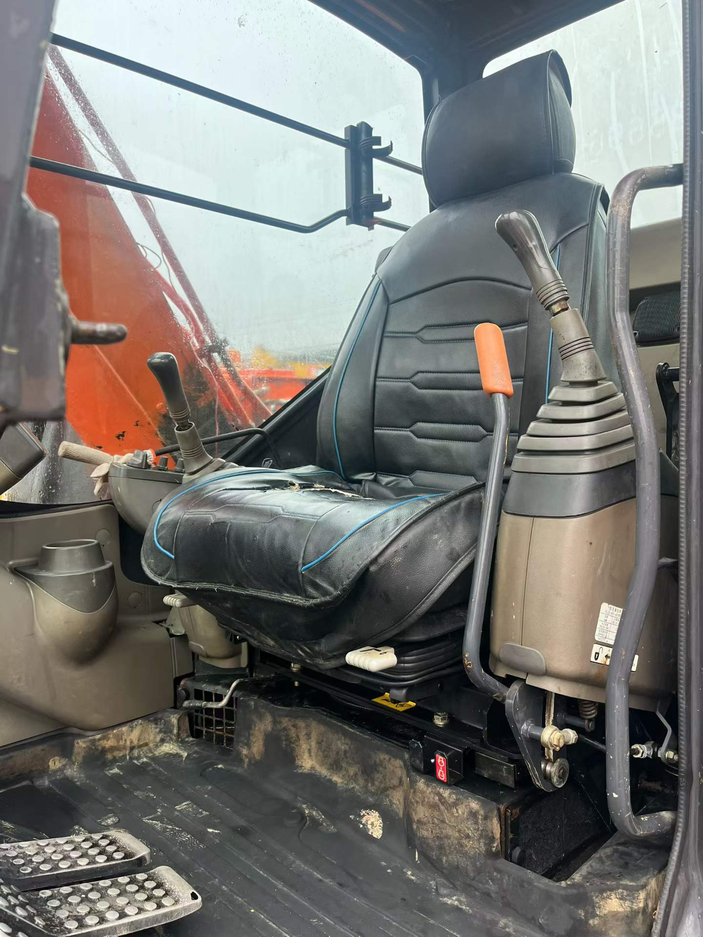 Buy Volvo EC75D Used Excavator / 5