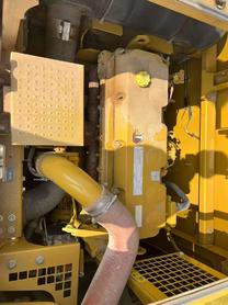 Buy Caterpillar CAT352 Used Excavator / 3 Buy Caterpillar CAT352 Used Excavator / 3