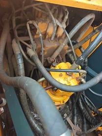 Buy Hyundai R215-7 Used Excavator / 2 Buy Hyundai R215-7 Used Excavator / 2