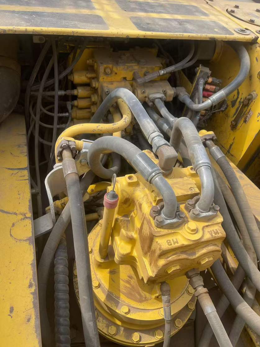 Buy Komatsu PC360-7 Used Excavator / 8