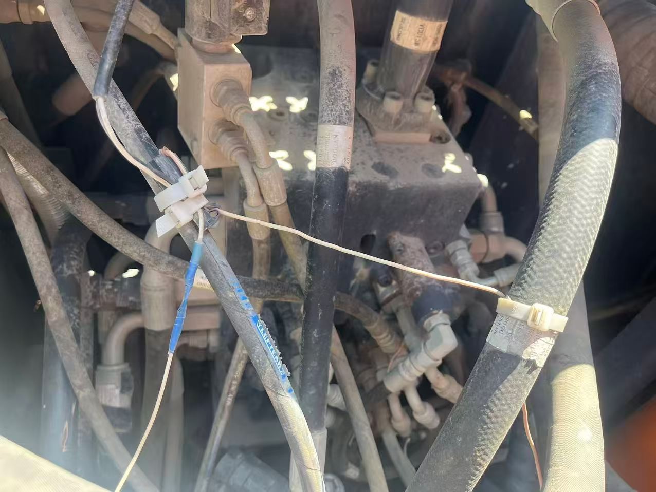 Buy Doosan DH150 Used Excavator / 4