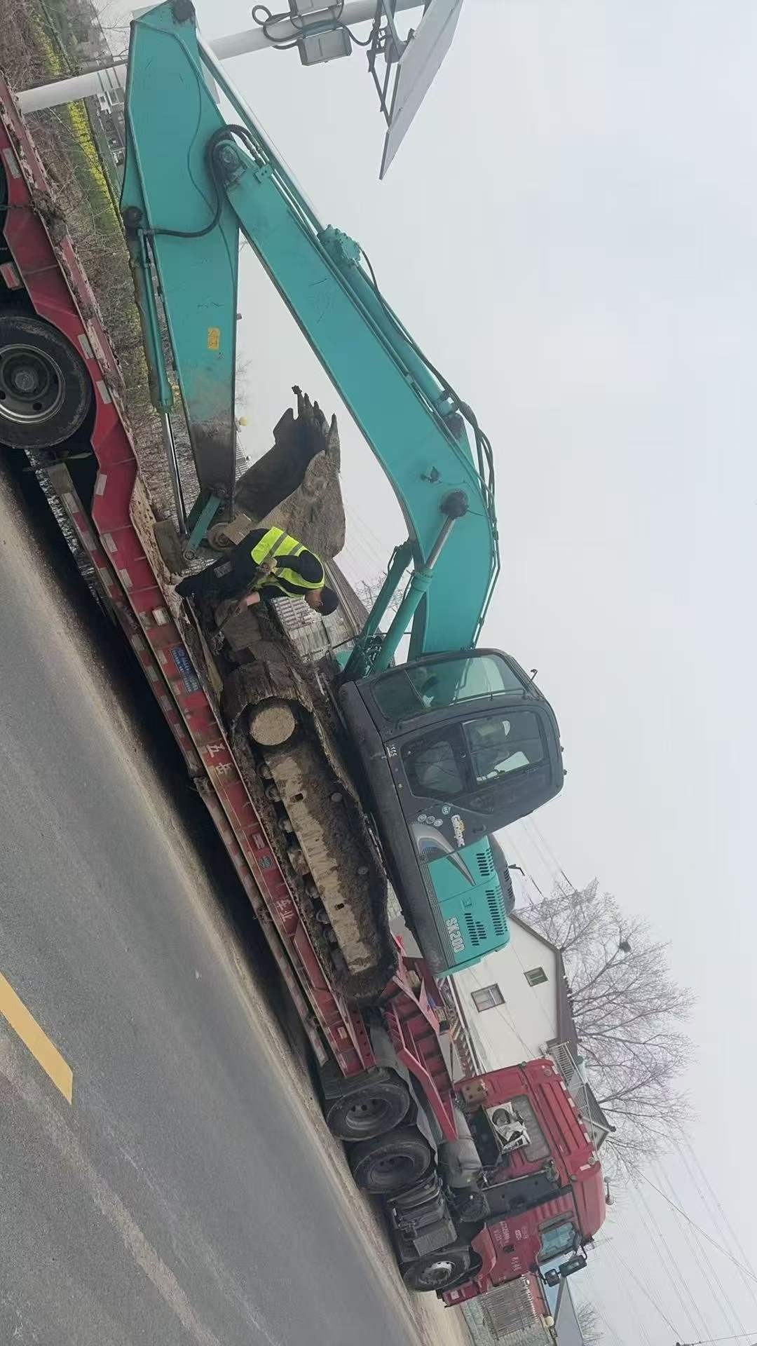 Buy Kobelco SK200-2 Used Excavator / 9