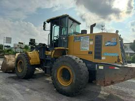 Buy XCMG LW500HV Used Loader / 3 Buy XCMG LW500HV Used Loader / 3