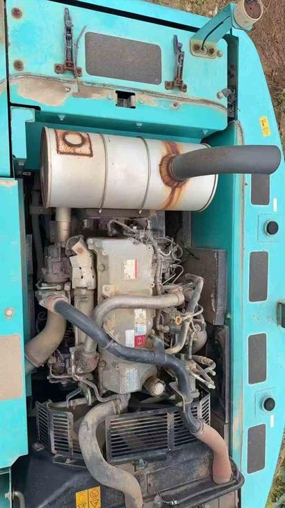 Buy Kobelco SK200-2 Used Excavator / 1