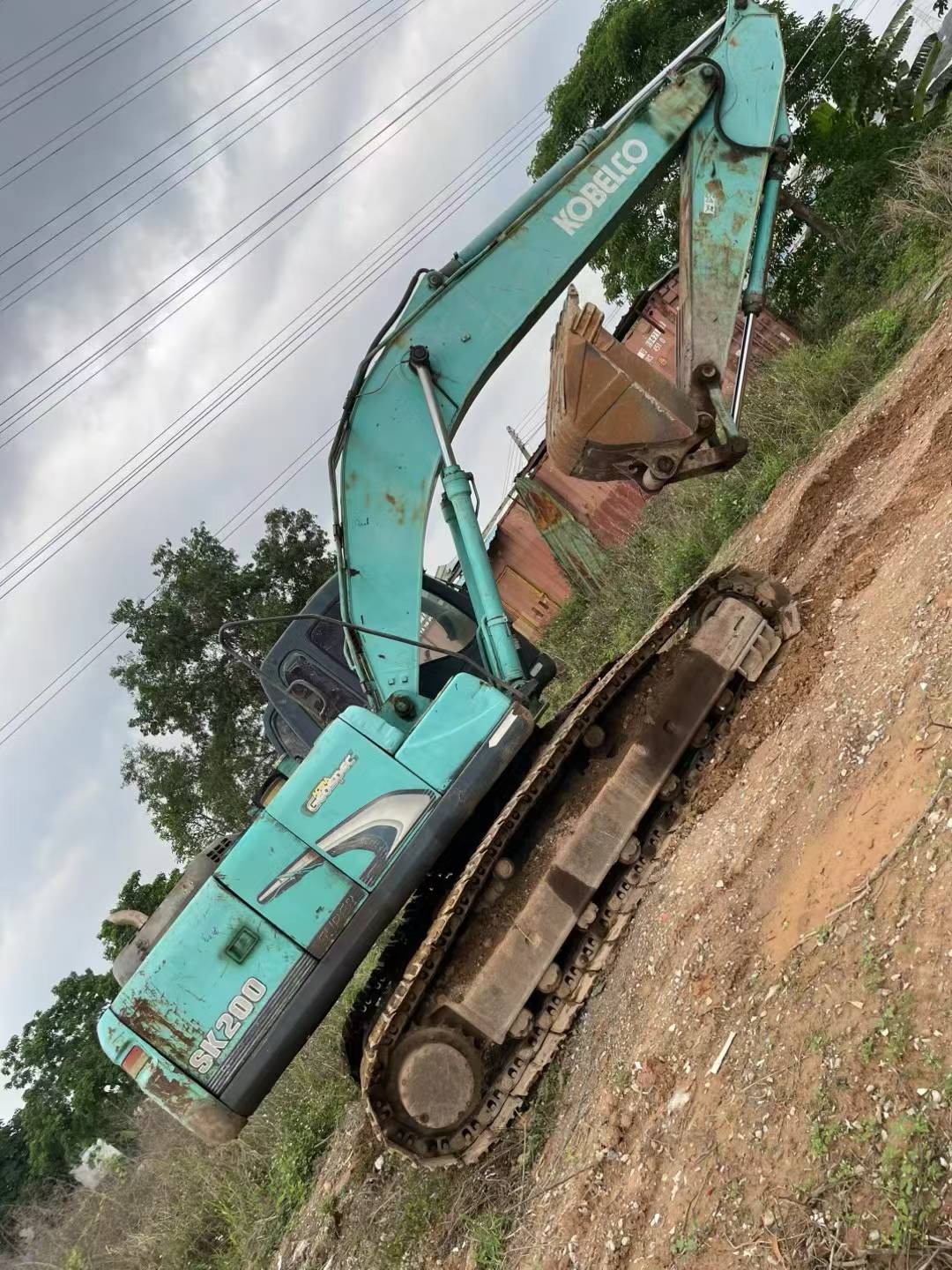 Buy Kobelco SK200-2 Used Excavator / 3