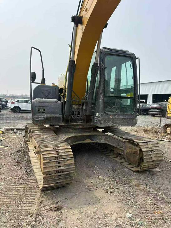 Buy XCMG XE135B Used Excavator / 1