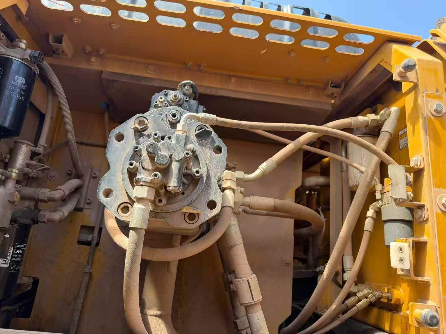 Buy Sany SY305C Used Excavator / 4