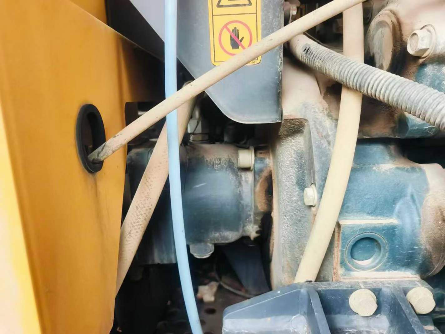 Buy XCMG XE75C Used Excavator / 5