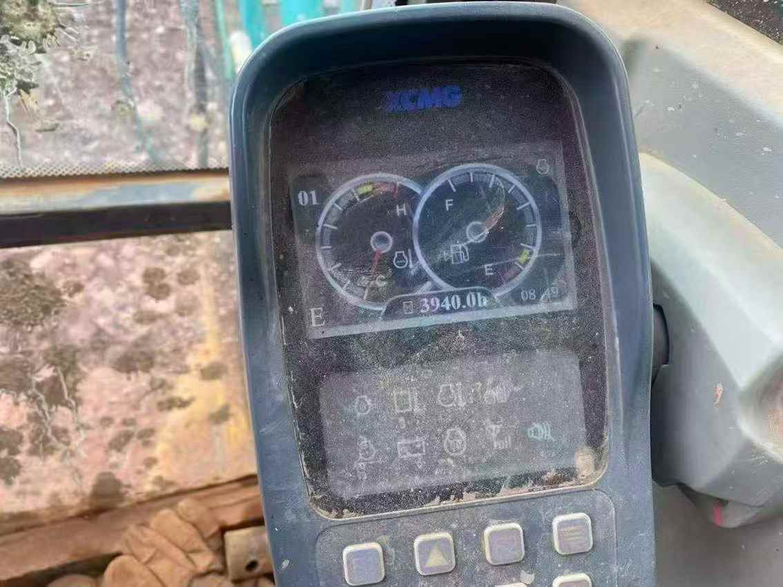 Buy XCMG XE60DA Used Excavator / 7 Buy XCMG XE60DA Used Excavator / 7