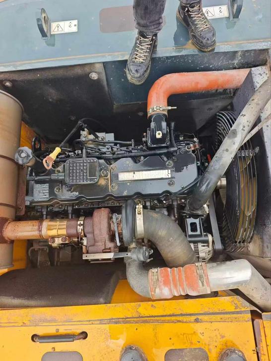 Buy Hyundai R215-7 Used Excavator / 1