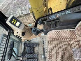 Buy Caterpillar 330C Used Excavator / 6 Buy Caterpillar 330C Used Excavator / 6