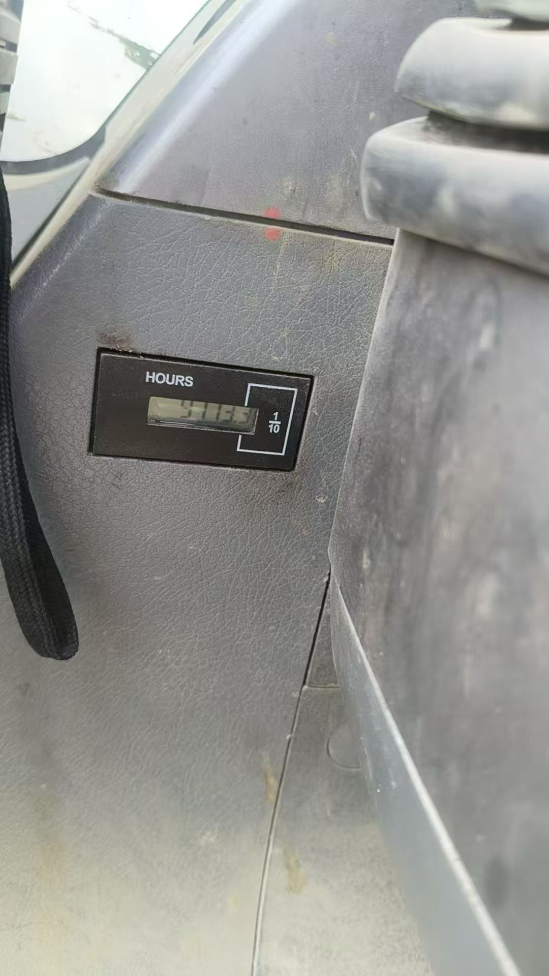 Buy Doosan DH215-9 Used Excavator / 6