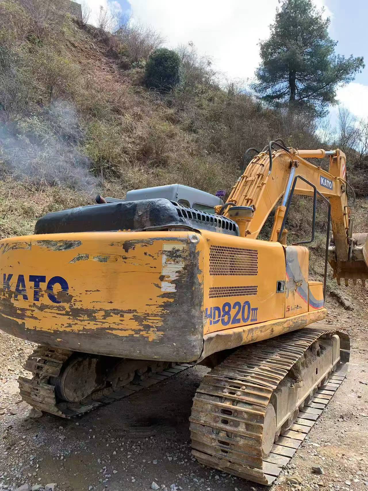 Buy Kato HD820 Used Excavator / 2
