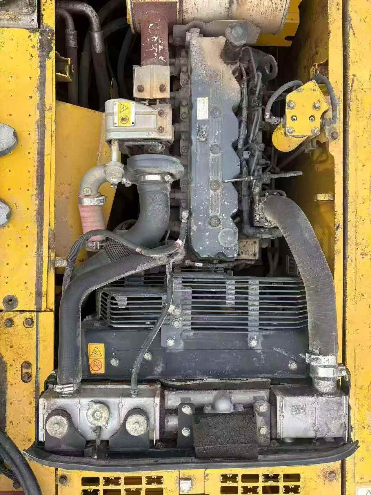 Buy Komatsu PC210LC-8 Used Excavator / 8