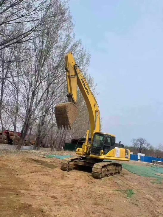 Buy Komatsu PC360-7 Used Excavator / 1