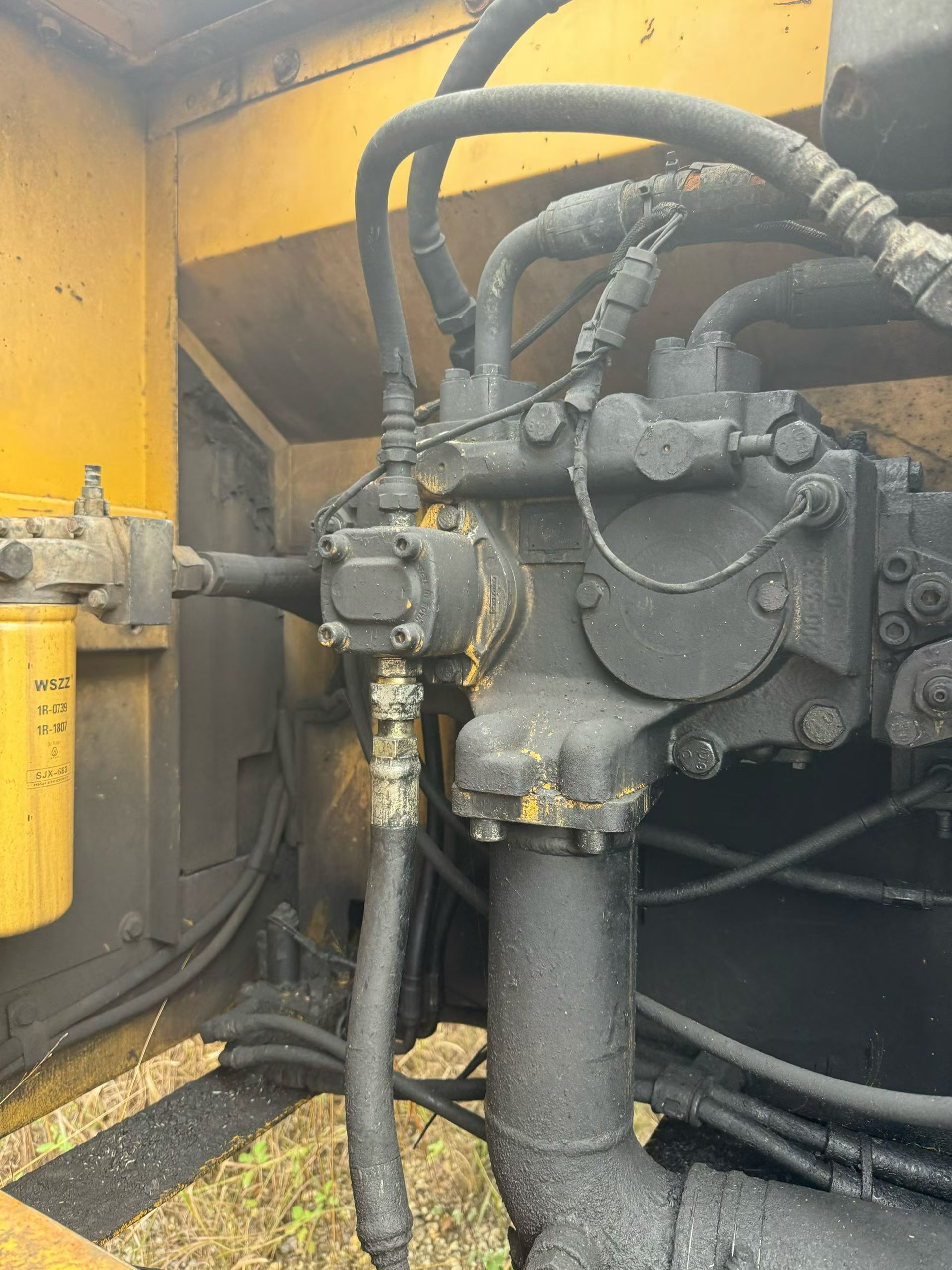 Buy Caterpillar 324D Used Excavator / 5