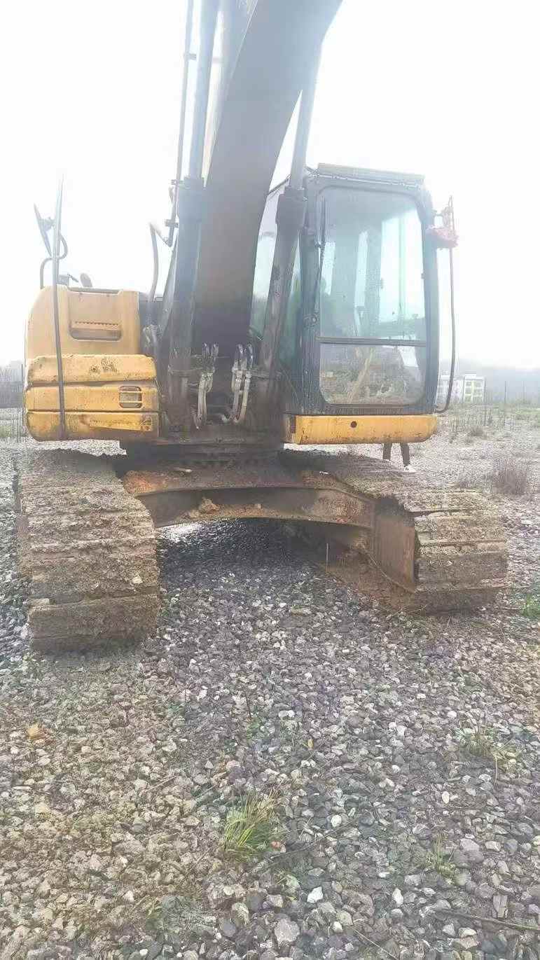 Buy Caterpillar 320DGC Used Excavator / 4