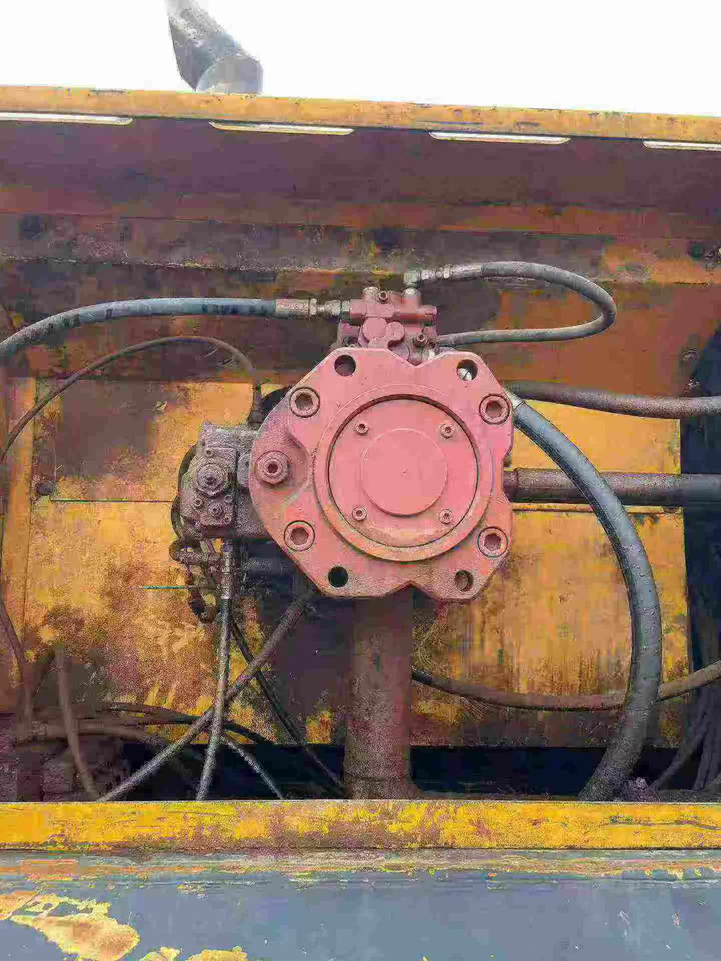 Buy Hyundai R375LVS Used Excavator / 5